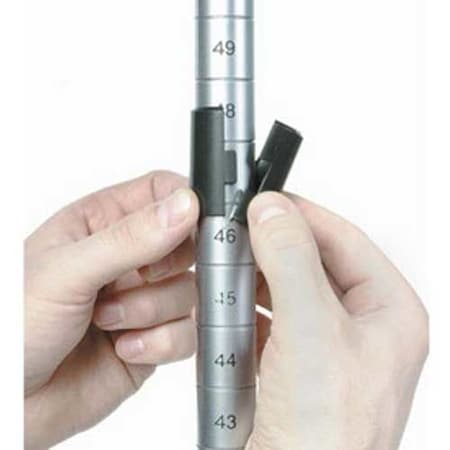 Global Industrial Wire Shelving Post 80 High - Silver Epoxy P80EP